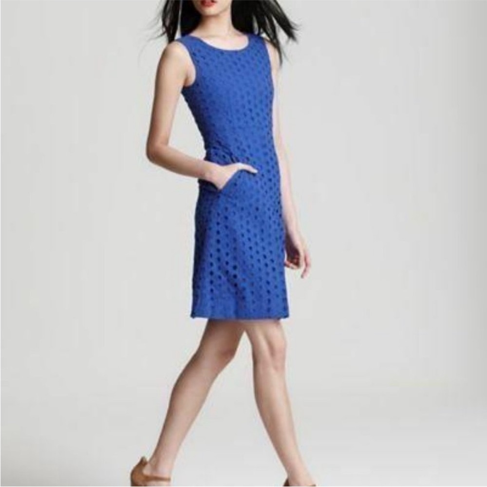 Diane von Furstenberg Carpreena Ring Stitch Cobalt Dress size 2